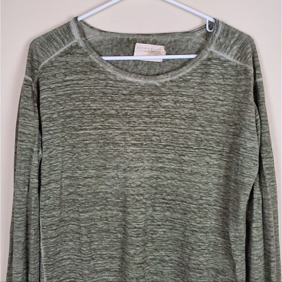 Alice & Olivia Air Olive Green Long Sleeve Split Back Top XS - Picture 2 of 9